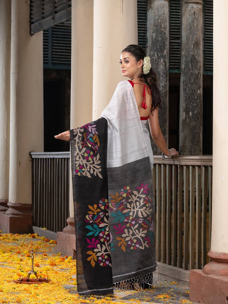 Steel & black Silk Matka Solid Body Handwoven Jamdani Saree