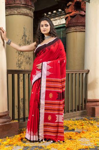Red Cotton Temple Border Design Pallu Handwoven Saree