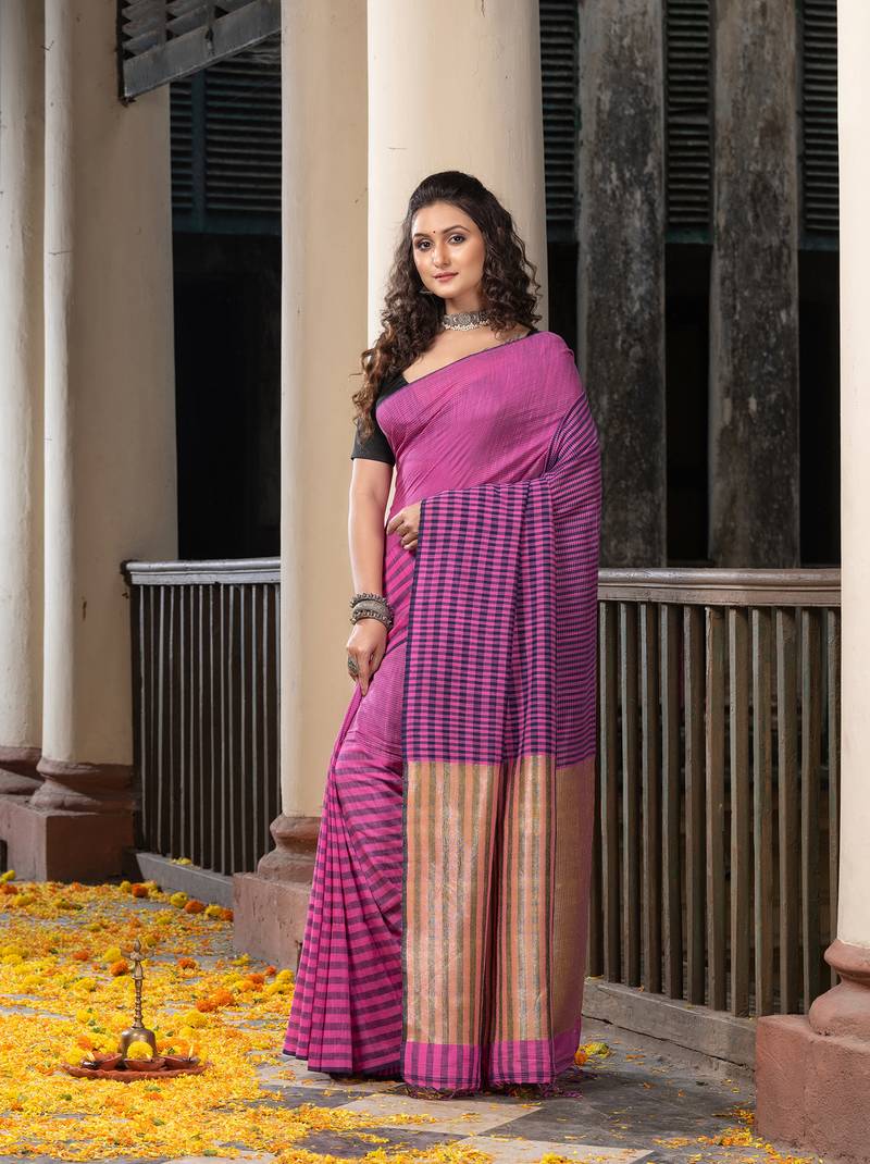 Pink Cotton All Body Stripe With Golden Zari Pallu Handloom Saree