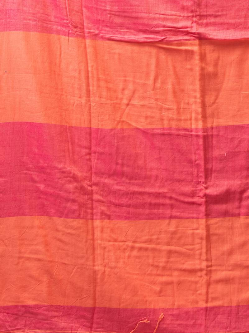 Pink Cotton Solid Body Handloom Saree