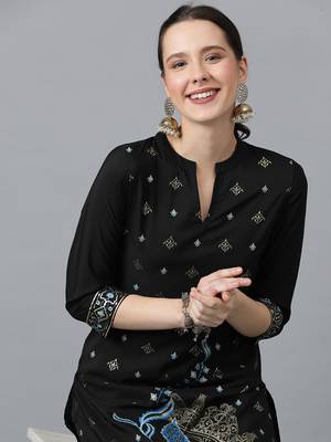 Ziyaa women's black crepe straight kurta and palazzo set 1