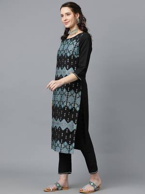 Ziyaa women's black crepe straight kurta and pant set 2