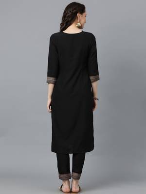 Ziyaa women's black crepe straight kurta and pant set 4