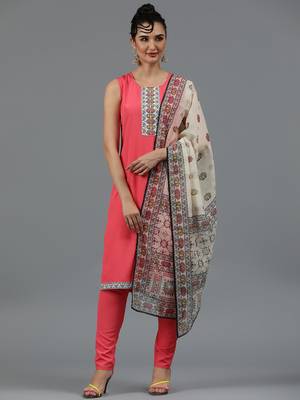Ziyaa women's coral crepe straight kurta, pant and dupatta set 3