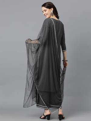 Ziyaa women's grey crepe straight kurta, palazzo and dupatta set 4
