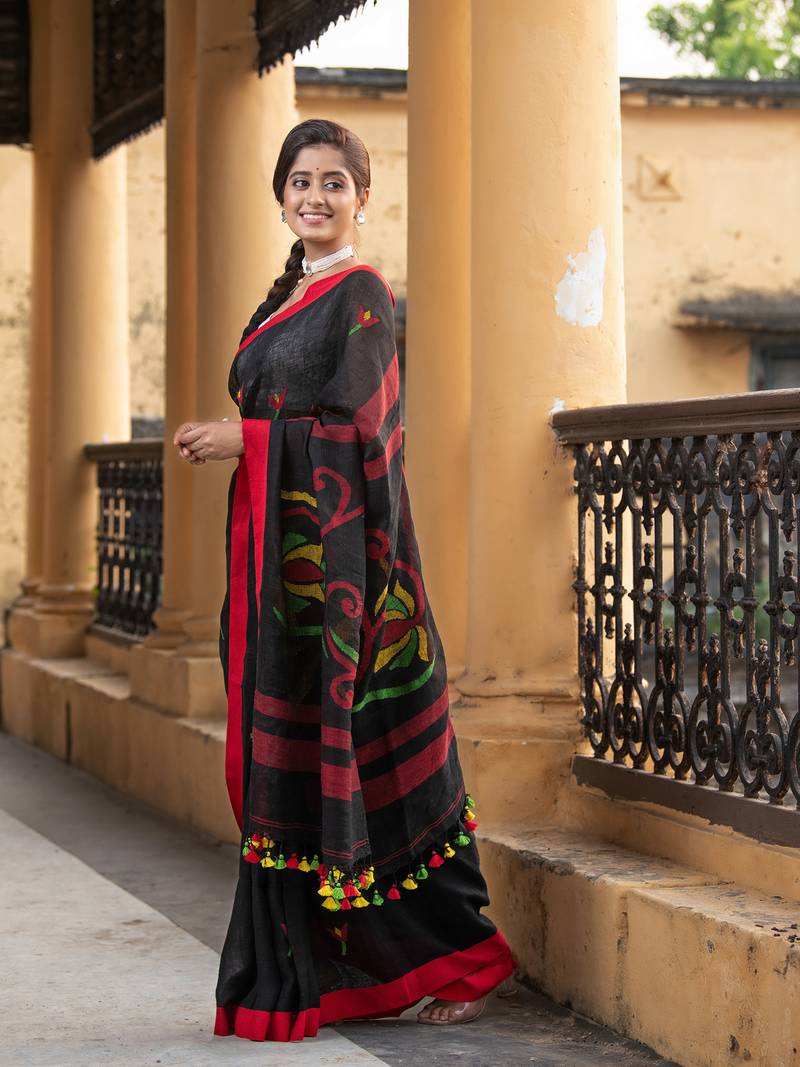 Black Linen All Body Buti With Red Border Jamdani Saree - Angoshobha ...