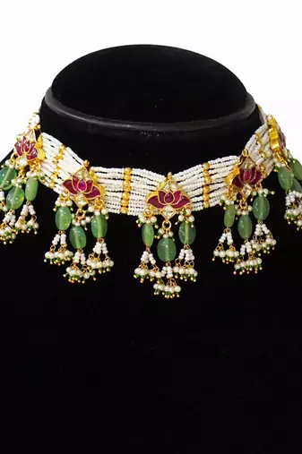 Lotus pachi necklace set