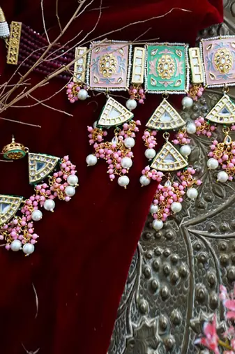 Pink blue kundan necklace set