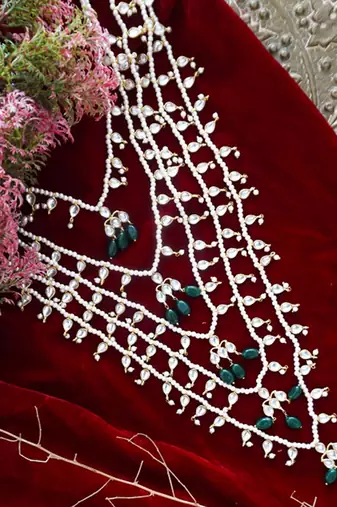 Layered necklace imitation