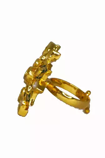 Flower kundan ring