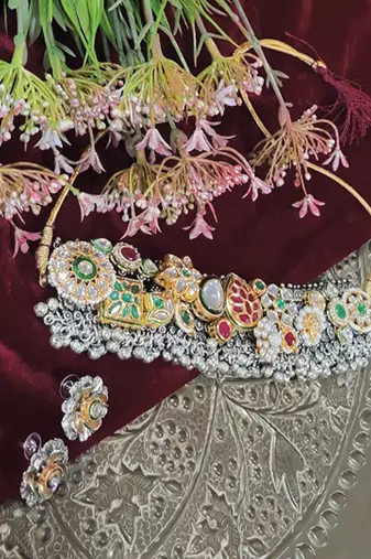 Tribal elegant red chokar