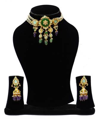 Green floral necklace set 1