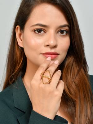 Gold plated celtic double triangle ring 2