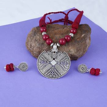 Fashionable silver plated oxidized german beaded necklaces set with adjustable thread for women and girls.(maroon) 2