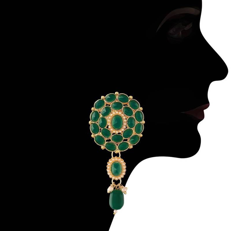 Traditional Pearl Choker Necklace Jewellery Set with Earrings & Maang Tikka Set for Women