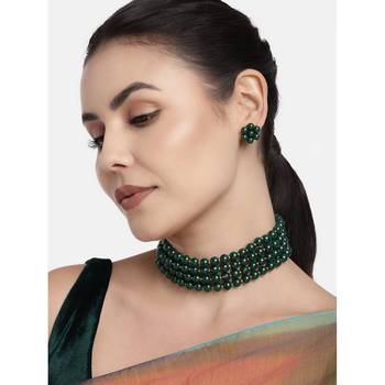 Traditional Green Pearl Beaded Stylish Moti Choker Necklace Jewellery Set with Stud Earrings for women 1