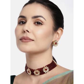 Traditional Floral Pearl & Kundan Choker Necklace Jewellery Set With Earrings for Women/Girls 1