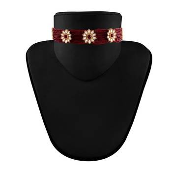 Traditional Floral Pearl & Kundan Choker Necklace Jewellery Set With Earrings for Women/Girls 5
