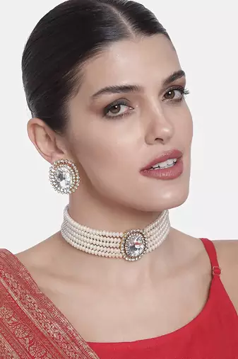 Traditional Green Stone Studded Pearl Choker Necklace Jewellery Set