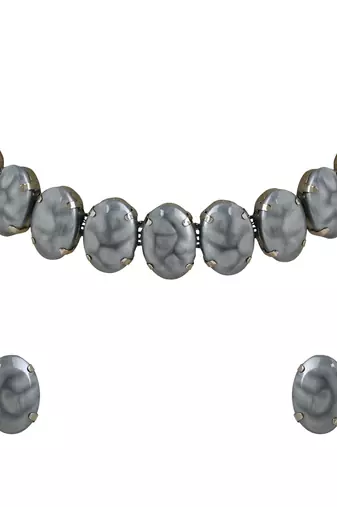 Glamorous Fashionable Eye-Catching Grey Beaded Choker and Earrings Set