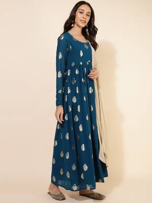 Janasya women's teal blue georgette foil printed flared kurta and dupatta 4
