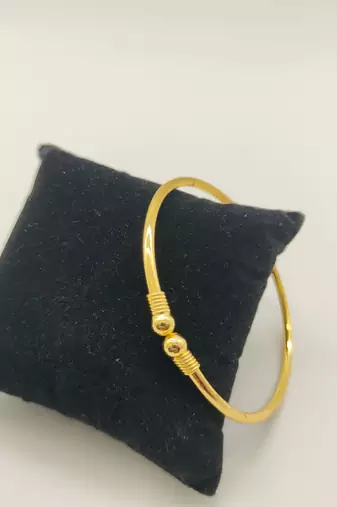 Gold Plated Dot Bangle