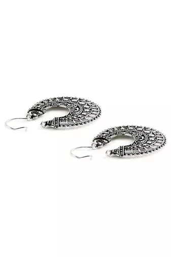 DESINGER GOLDEN EARRING FOR WOMEN