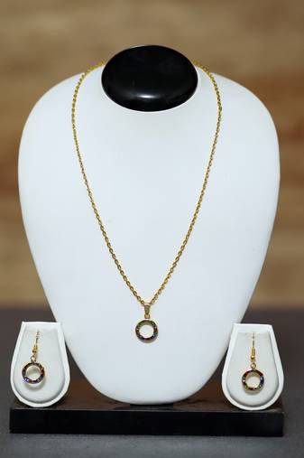 CHAIN PENDENT SET WITH EARRINGS FOR GIRLS
