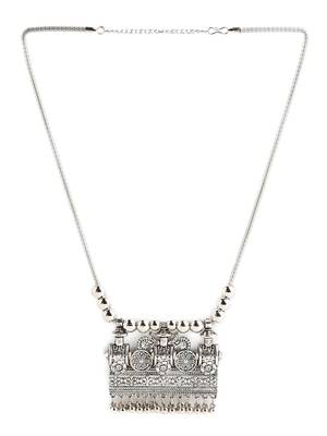 GERMAN SLIVER NECKLESS FOR WOMEN IN REGULAR USE 1