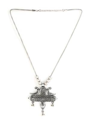GERMAN SLIVER NECKLESS FOR WOMEN IN REGULAR USE 1