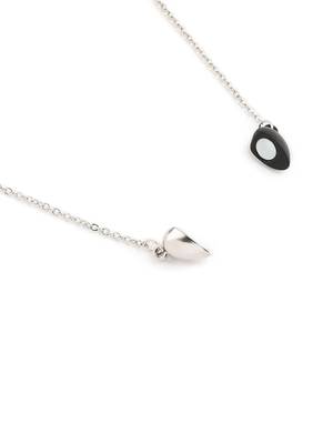 desinger heart chain neckless for women in magnet 3