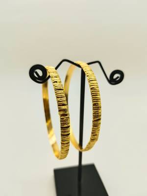 Set Of Two Fine Bangles 4
