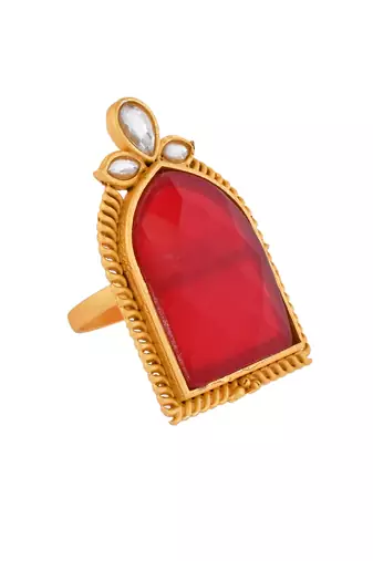 Gold p;ated kundan stone ring