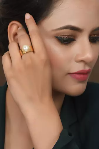 Gold plated handcrafted pearl bead finger ring