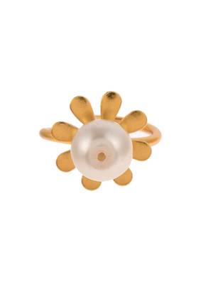 Gold plated handcrafted floral pearl bead finger ring 4