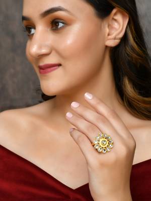 Floral kundan ring 2