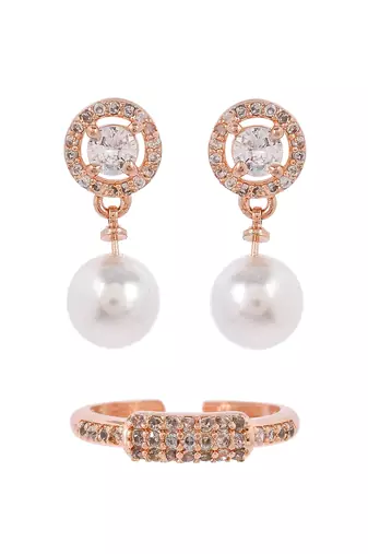 Rose gold american diamond finger ring with earrings