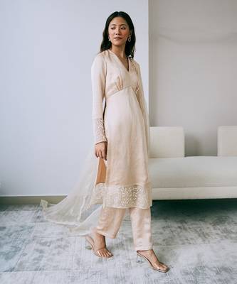 Pearled sand kurta set 3