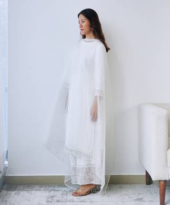 Cloud white kurta set 3