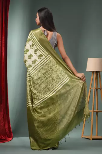 Mint Green Blended Silk Handwoven Saree With Zari Border