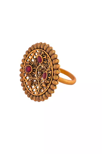 Gold plated handcrafted finger ring