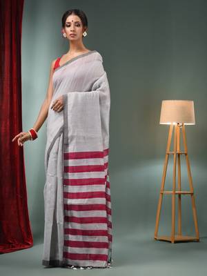 Grey Cotton Blend Handwoven Saree With Stripes Pallu 3