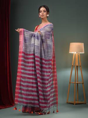 Grey And Blue Cotton Blend Handwoven Saree With Stripes Pallu 3