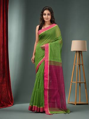 Parrot Green Cotton Blend Handwoven Saree With Texture Designs 1