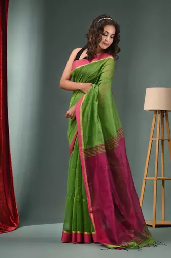 Parrot Green Cotton Blend Handwoven Saree With Texture Designs