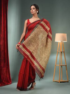 Red Cotton Blend Handwoven Saree With Ghicha Pallu 3