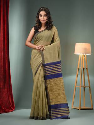 Beige Cotton Blend Handwoven Saree With Ghicha Pallu 1