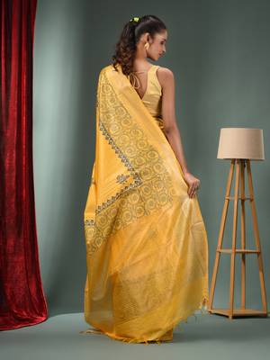 Yellow Blended Silk Handwoven Saree With Woven Zari Border 4