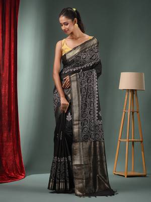 Black Blended Silk Handwoven Saree With Woven Zari Border 1