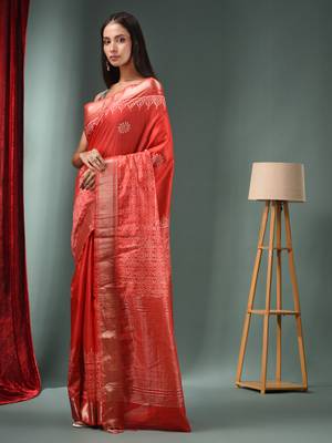 Red Blended Silk Handwoven Saree With Woven Zari Border 3